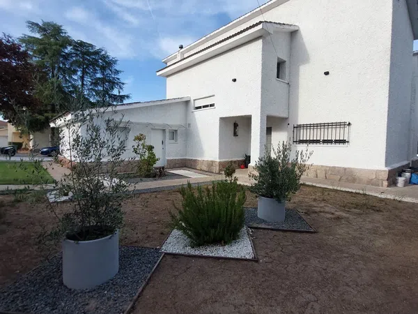 Casa independiente en Raya del Palancar - Guadamonte - Foto 1