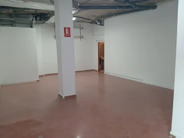Local comercial en  Calle Guijarros 2 - Foto 4