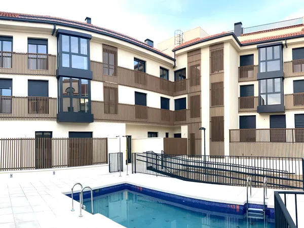 Piso en calle Baja de la Iglesia, 25