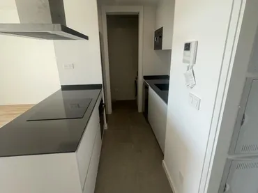 Piso en  Calle Profesor Jesus Marin 15 - Foto 4
