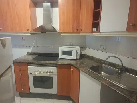 Piso en avenida Ancha de Castelar, 1
