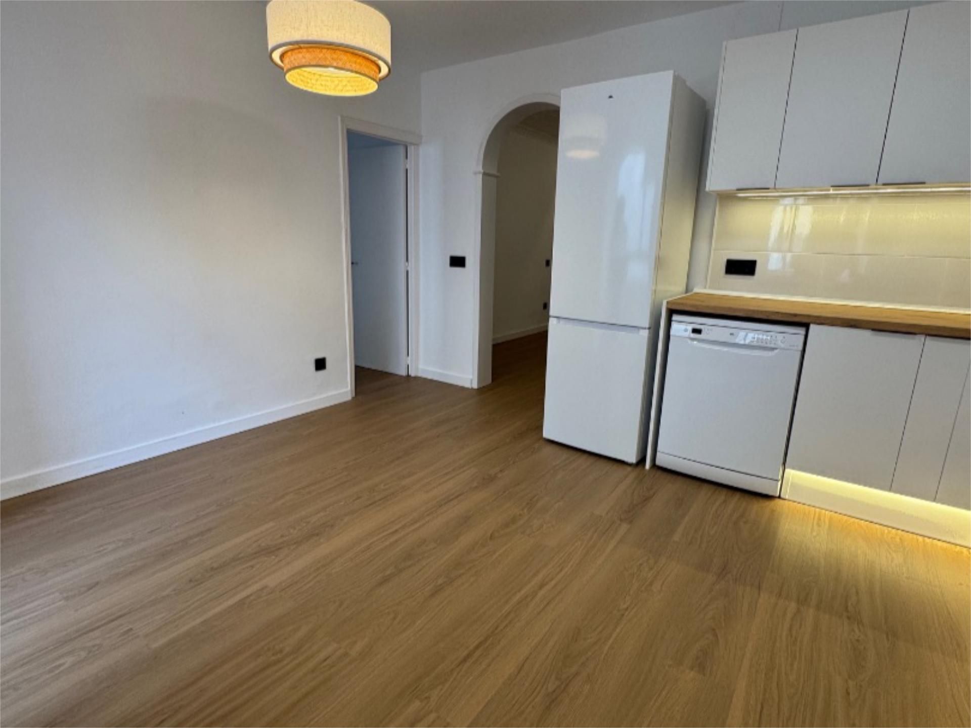 Piso en  Plaça de la Navegació 11 - Foto 3