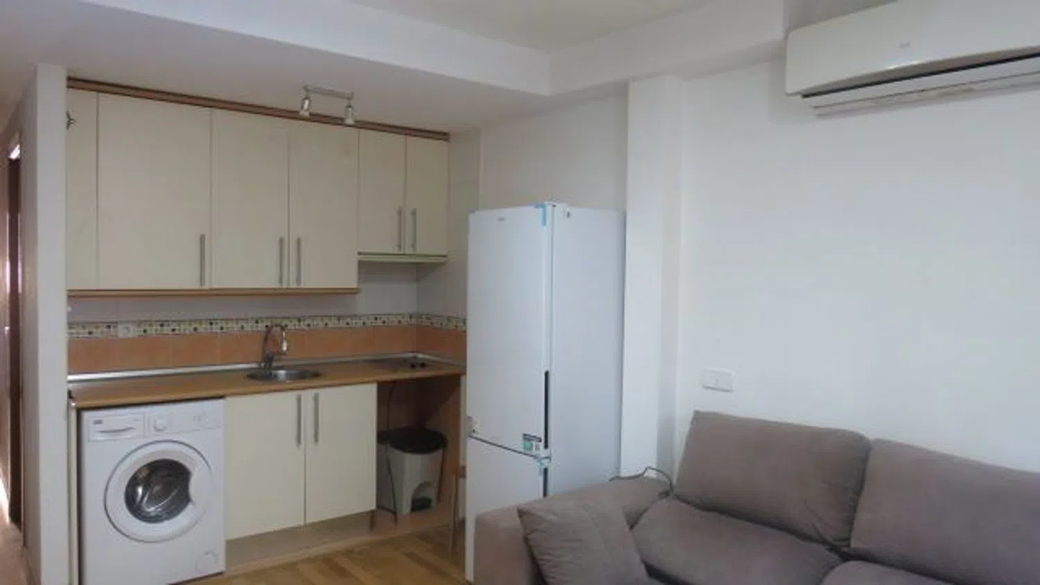 Piso en calle de Alfredo Castro Camba, 13 - Foto 5