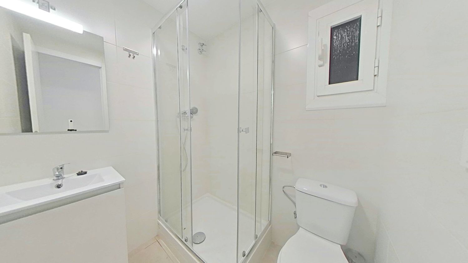 Piso en Barrio Pubilla Cases - Foto 24