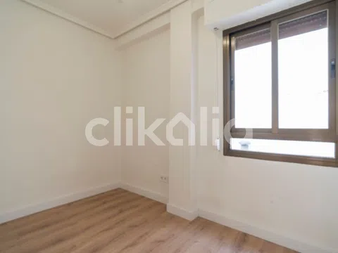 Piso en calle de la Serra d'Agullent - Foto 16