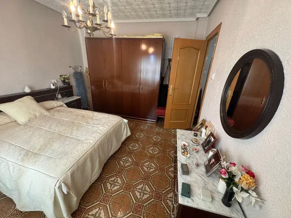 Piso en Calle del 25 D'Abril, 19, Zona Camí Reial, Zona Camí Reial - Foto 5