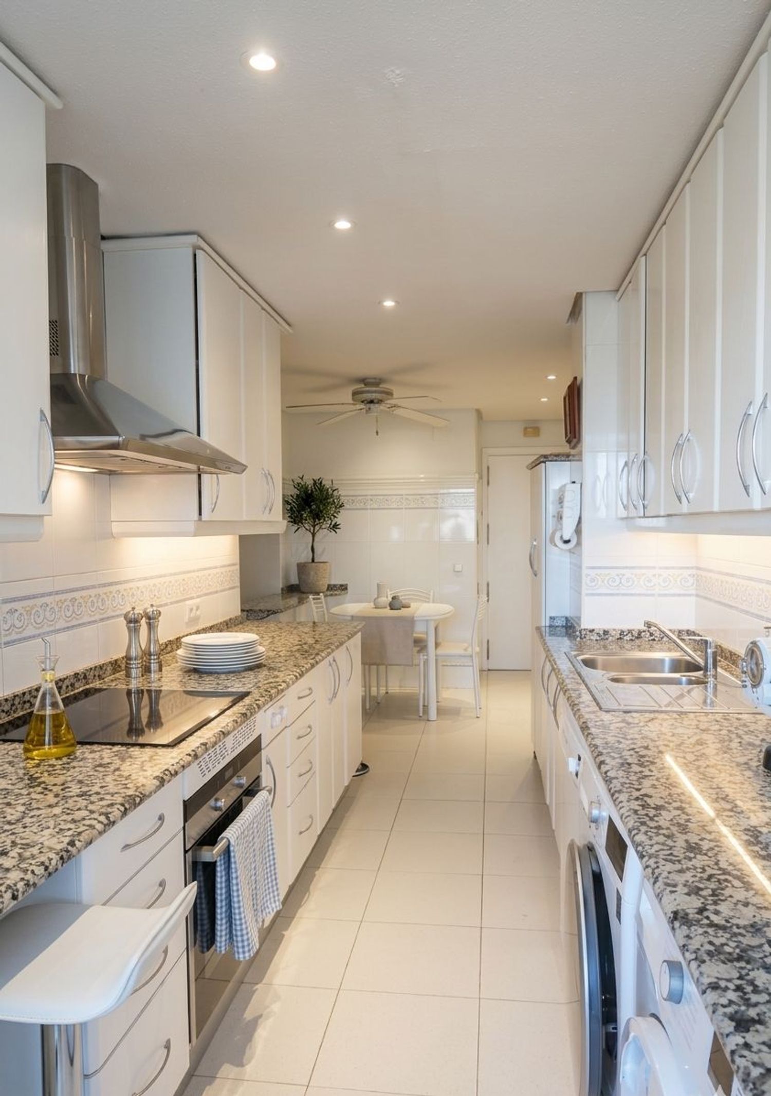 Piso en calle de Santiago de Compostela, 64 - Foto 3