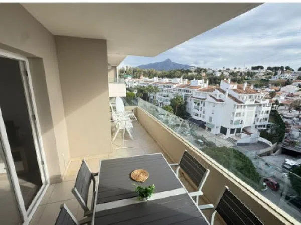 Piso en Calle Gonzalo Torrente Ballester, 55 - Foto 5