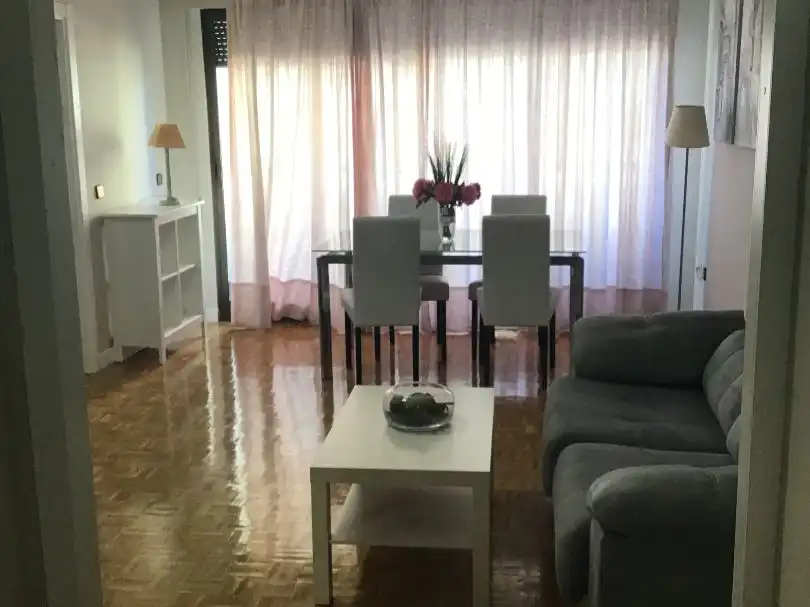 Piso en  Avenida Virgen de Guadalupe 18 - Foto 4