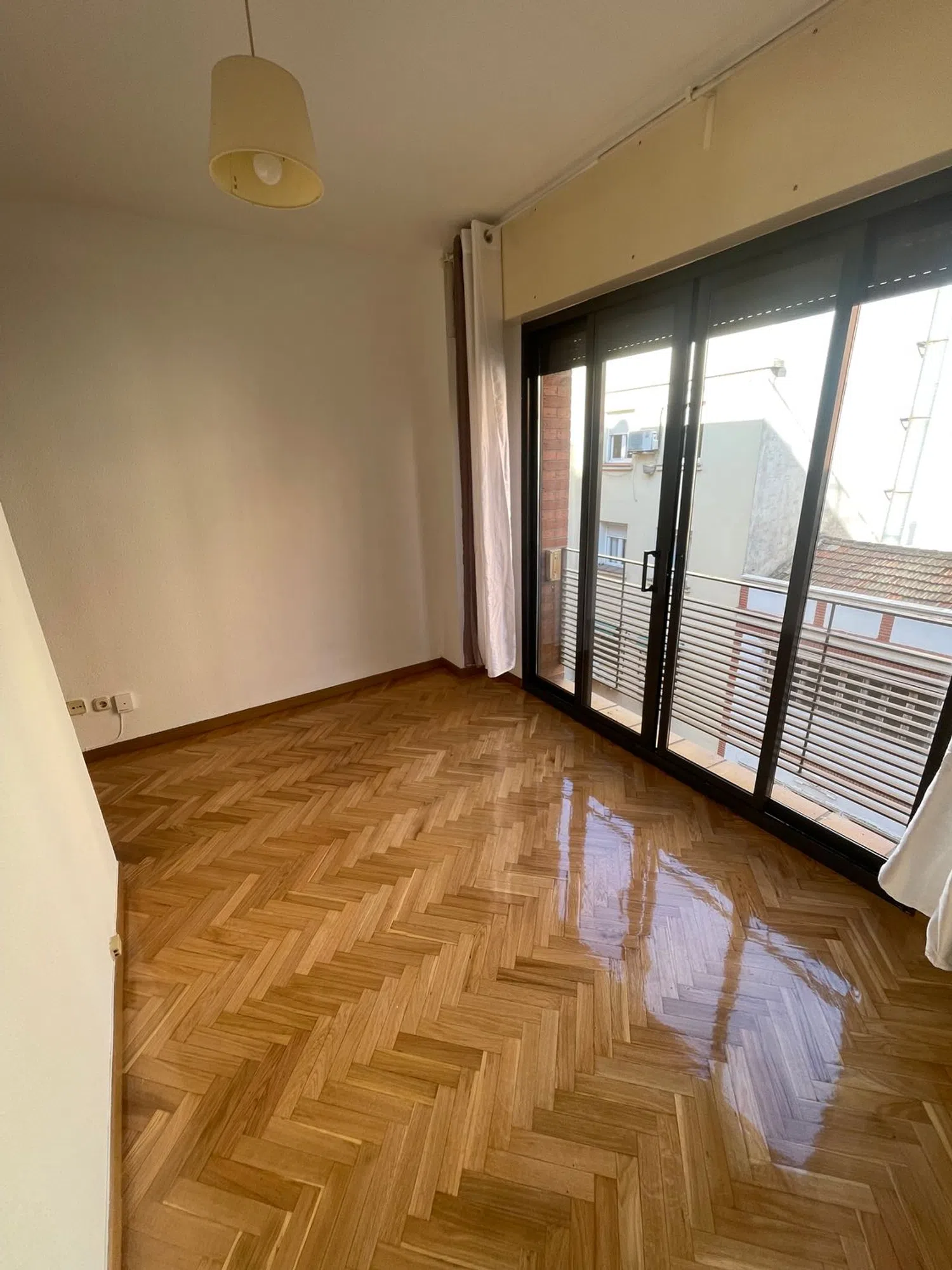 Piso en calle de Tarragona, 24 - Foto 2