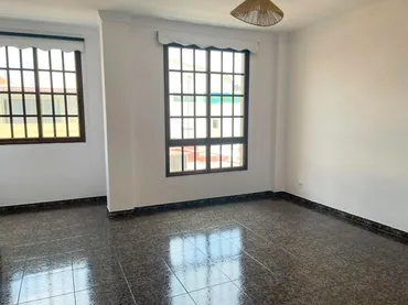 Piso en  Calle SIMANCAS - Foto 2