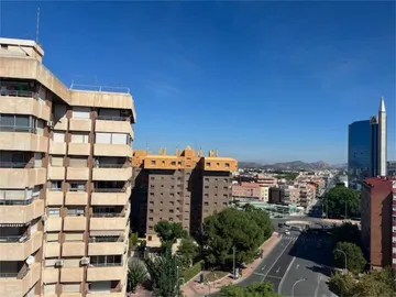 Piso en  Avenida de la Fama 13 - Foto 1