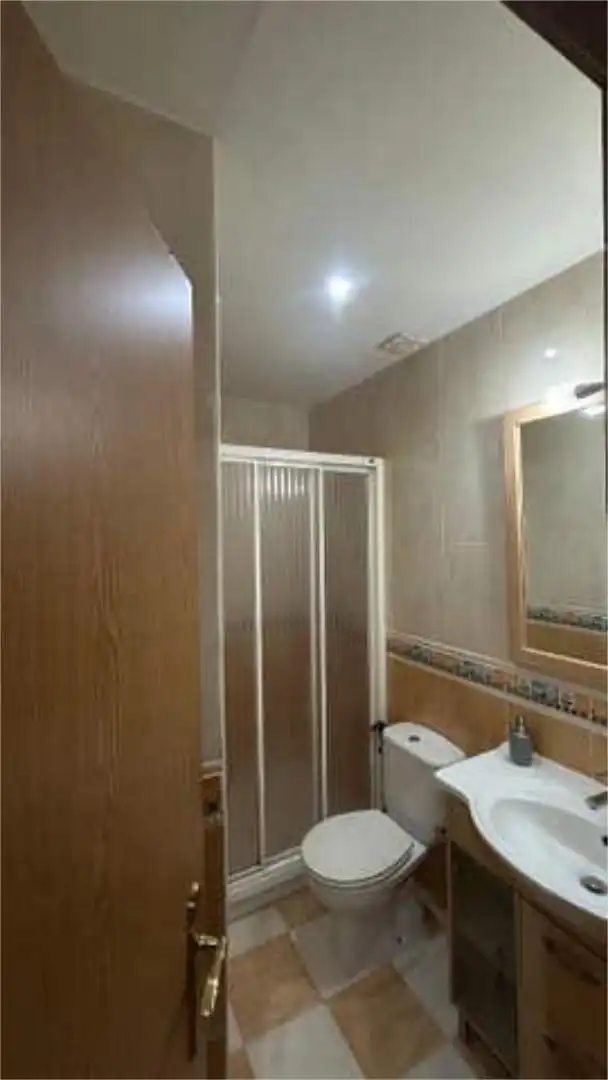 Apartamento en Avenida del Ejército - Foto 9