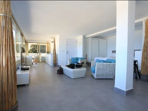 Estudio en avenida Ametlla de Mar, 22