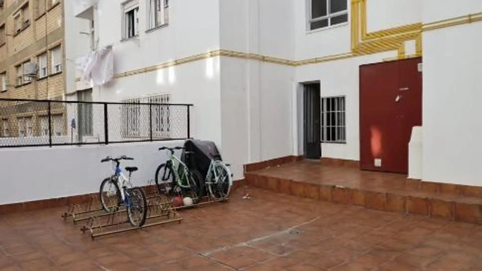 Piso en  Calle de Venecia 8 - Foto 16