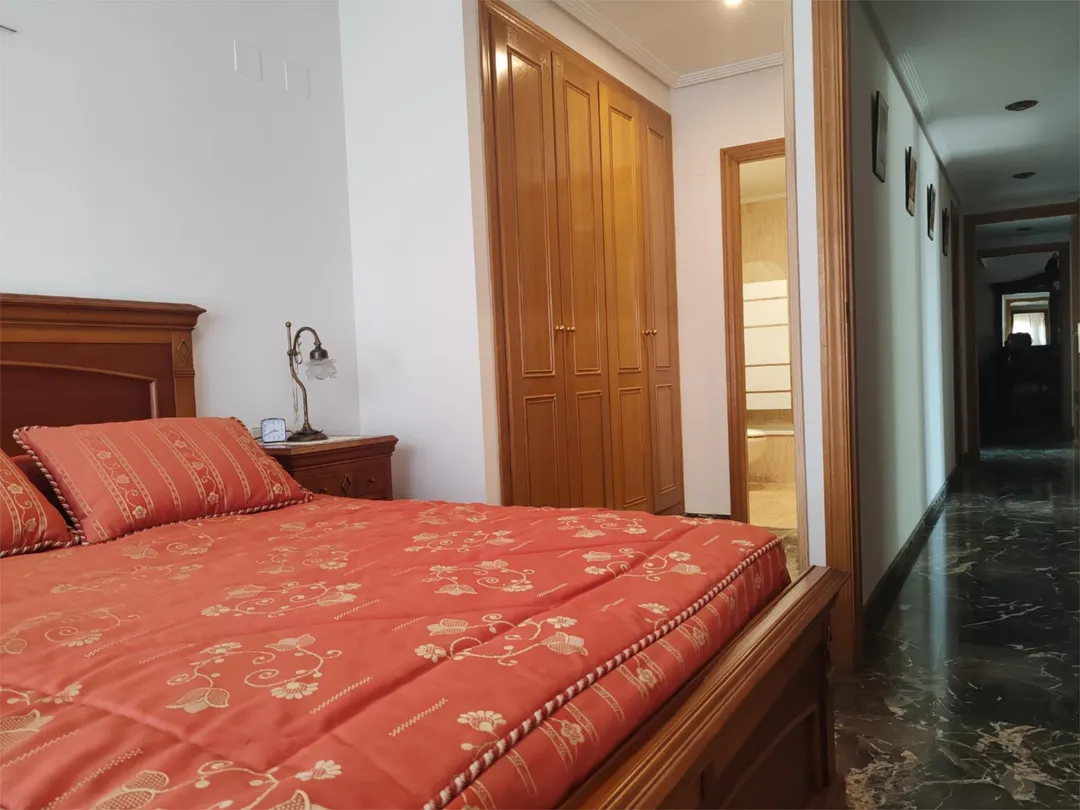 Piso en  Carrer de la Canal de Navarrés 9 - Foto 20