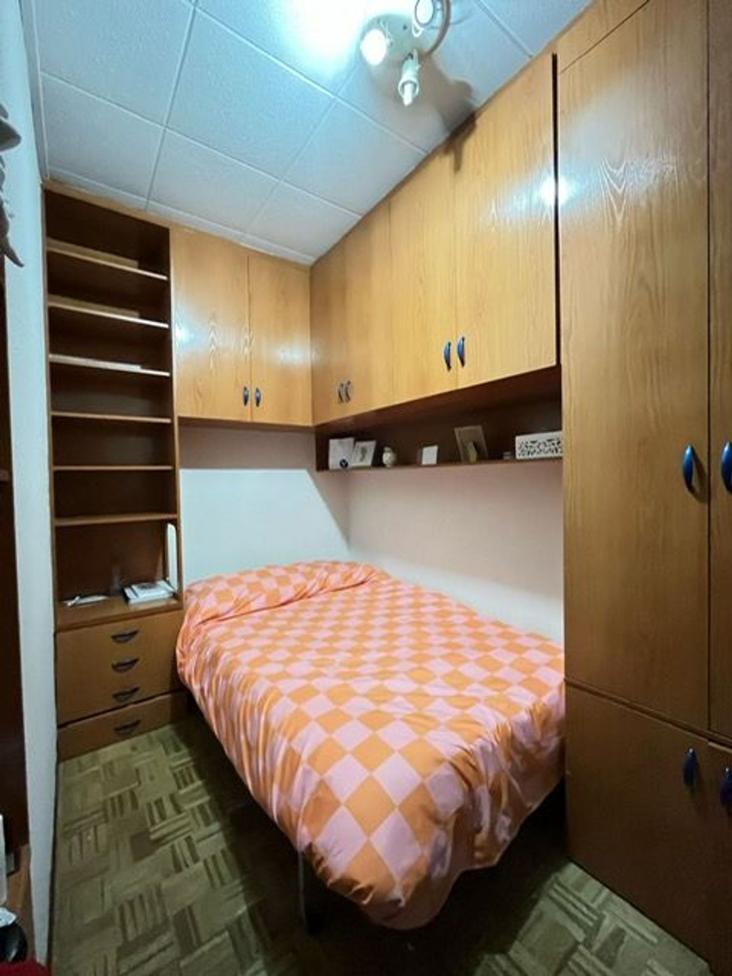 Piso en calle de Guzmán el Bueno, 63 - Foto 7