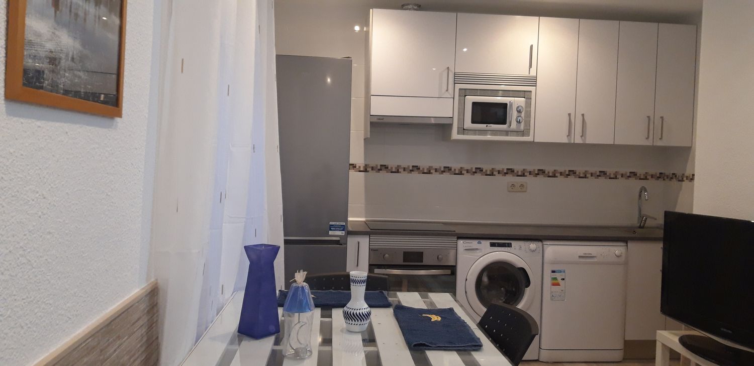 Piso en calle Lago Iseo, 12 - Foto 1