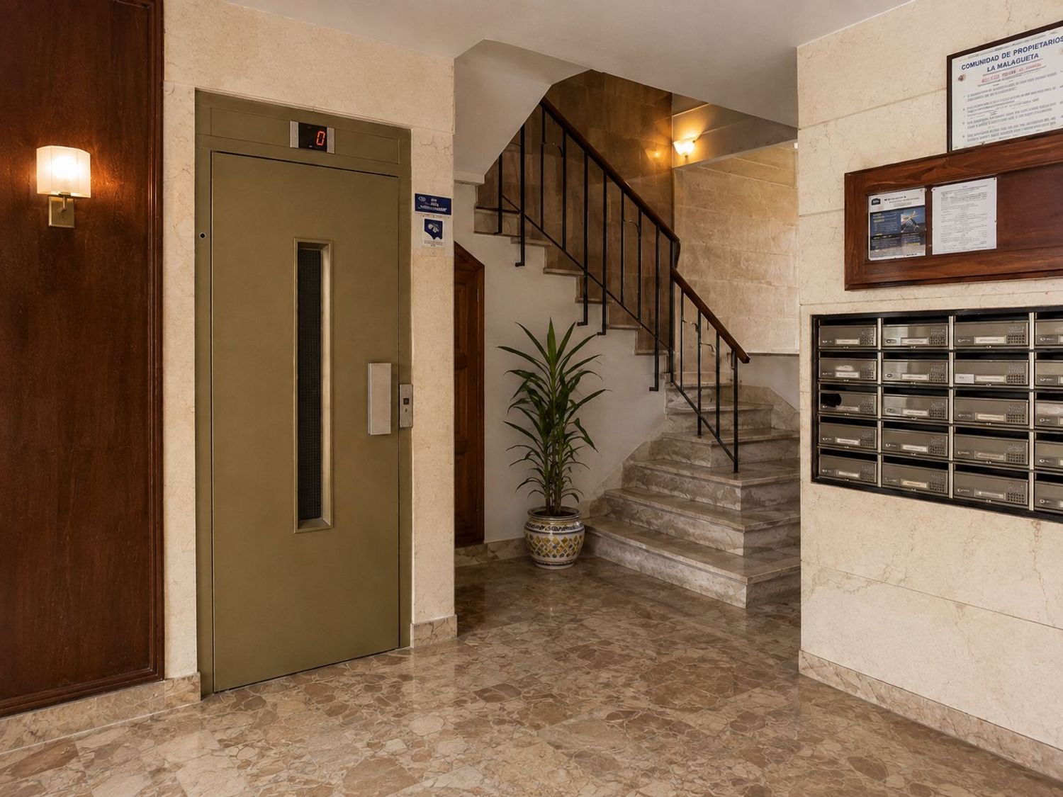 Piso en Calle Vélez Málaga, 8, Malagueta - Monte Sancha - Foto 3