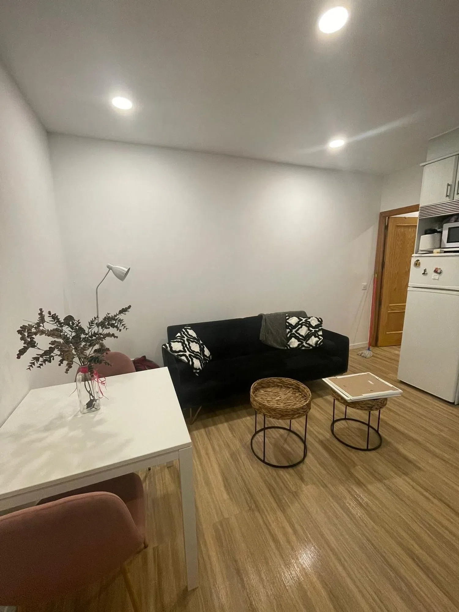 Piso en calle de Oviedo, 31 - Foto 2