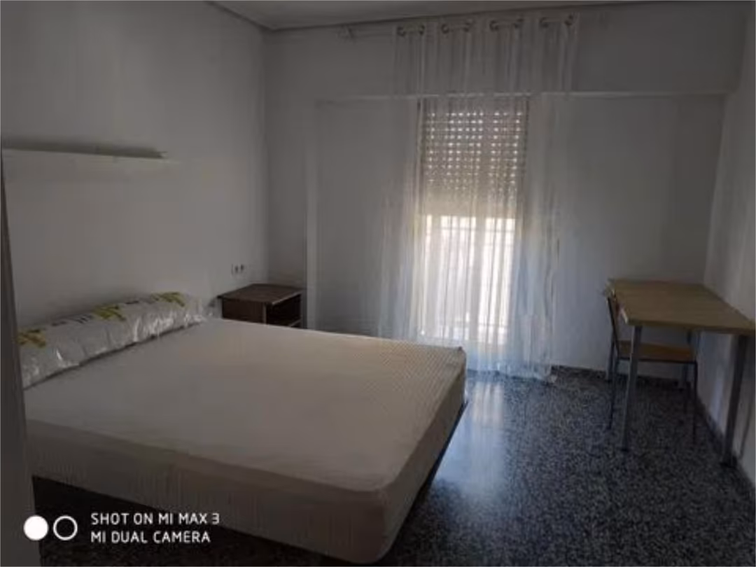 Piso en  Carrer del Baró de San Petrillo 1 - Foto 4