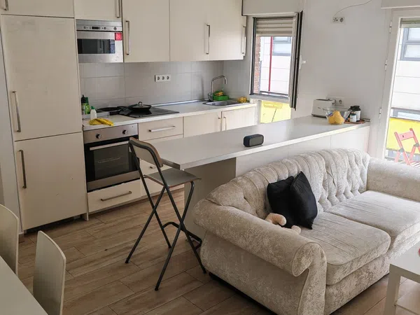 Piso en calle Santa Leonor, 20