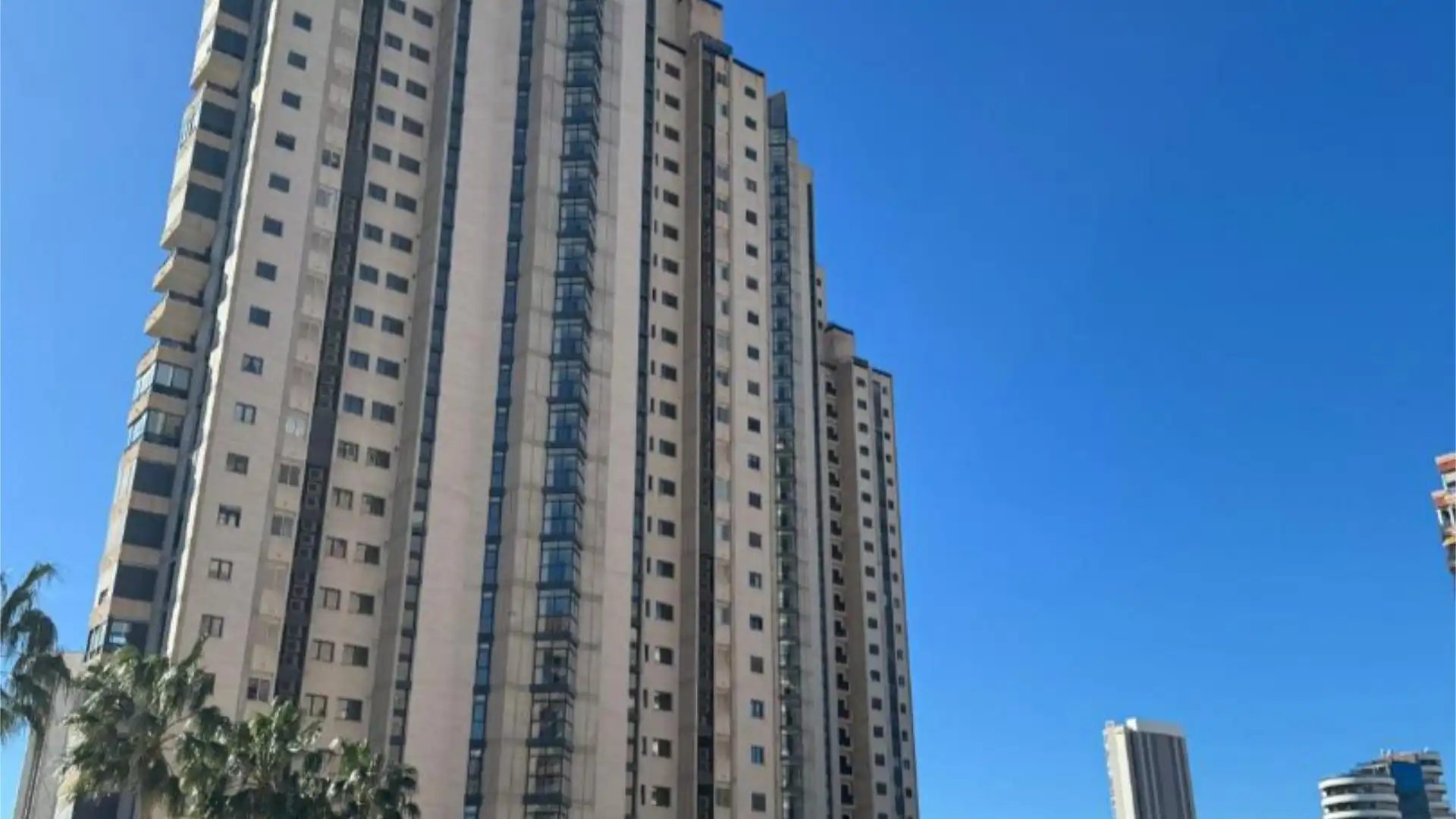 Piso en  Calle Derramador 10 - Foto 2