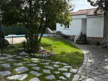 Chalet en  Calle Castillo de Turégano 13 - Foto 4