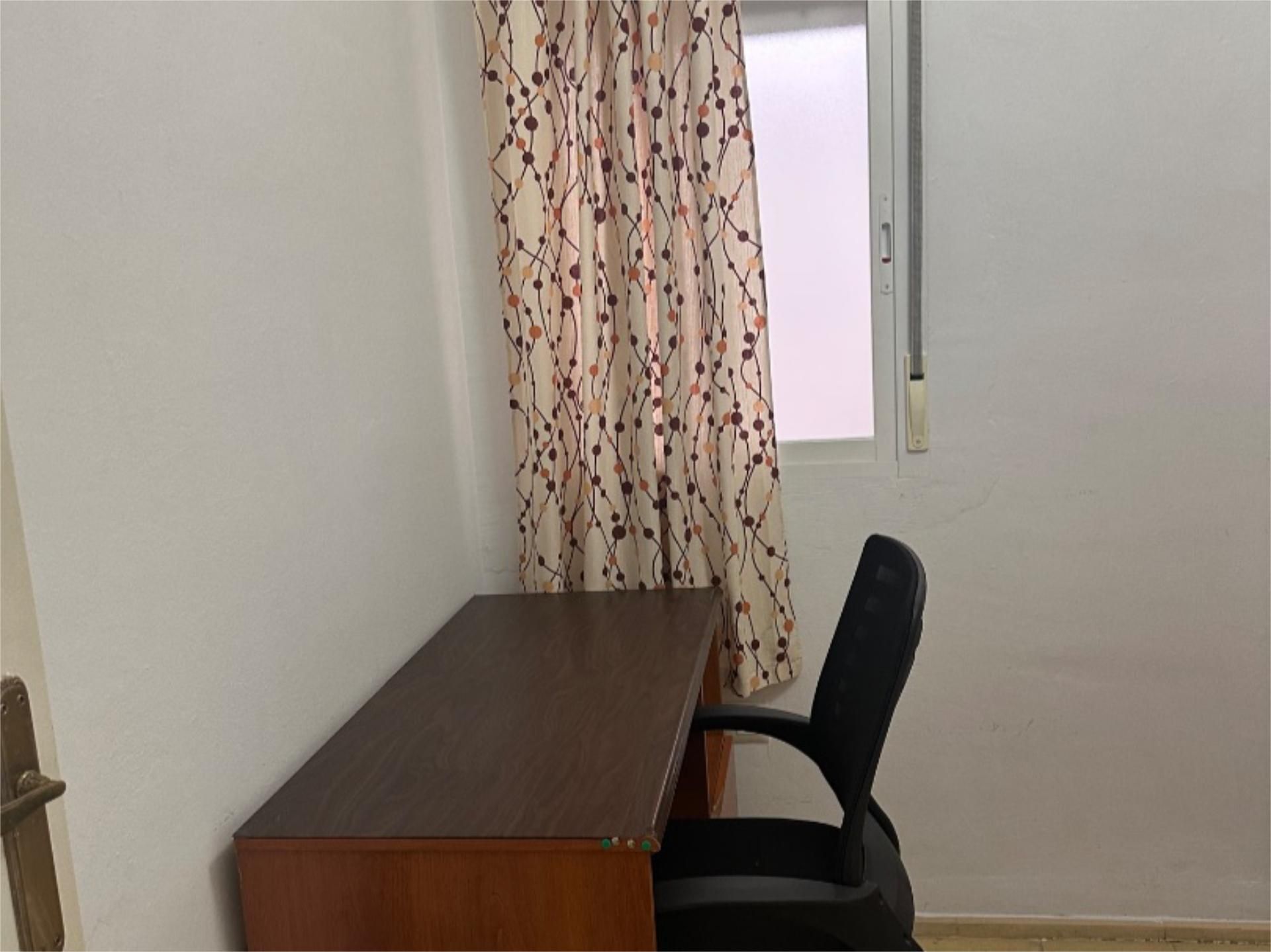 Piso en  Calle del Alcalde Velasco Navarro 10 - Foto 11