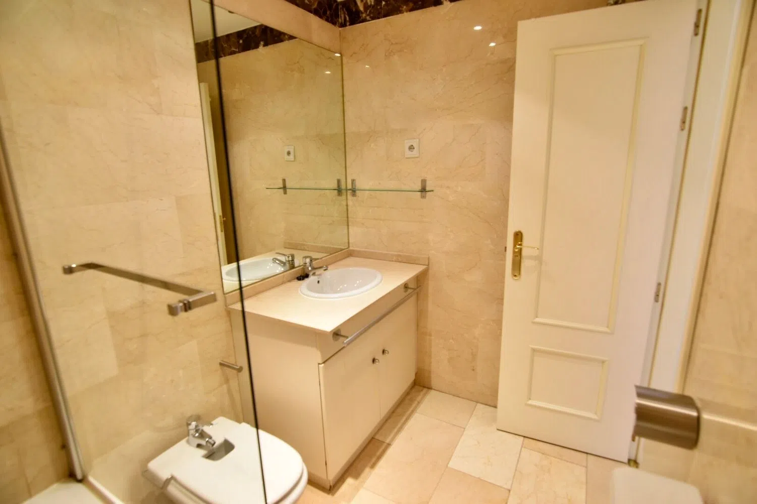 Piso en avenida del Talgo, 216 - Foto 21