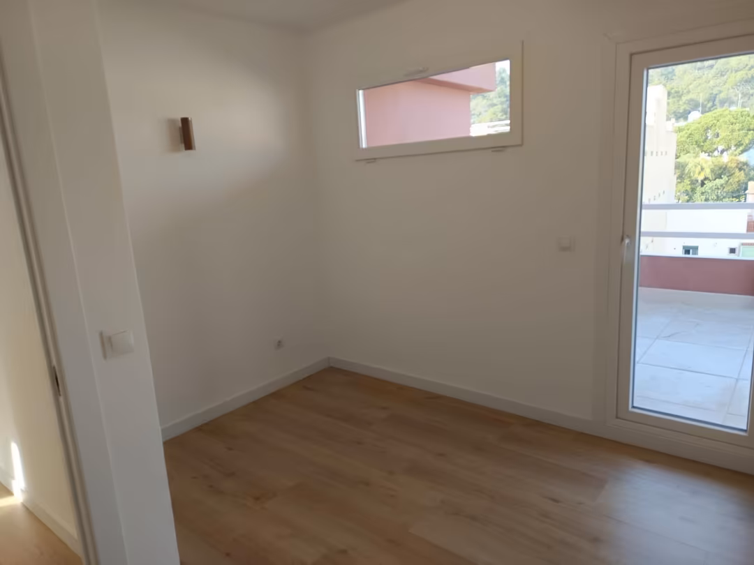 Piso en  Carrer de Bellver 10 - Foto 6