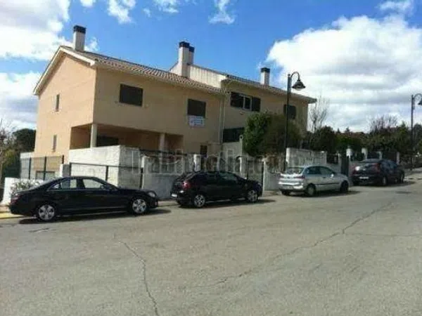 Chalet pareado en Calle Emilia Pardo Bazán, 8 - Foto 1