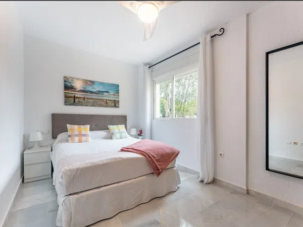 Piso en avenida Cervantes, 122 - Foto 4