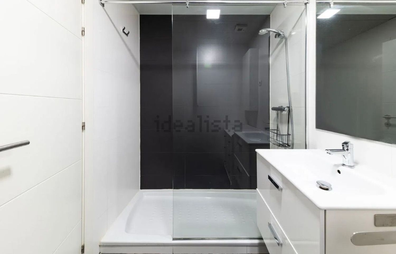 Piso en calle de Carlos y Guillermo Fernández Shaw, 1 - Foto 12