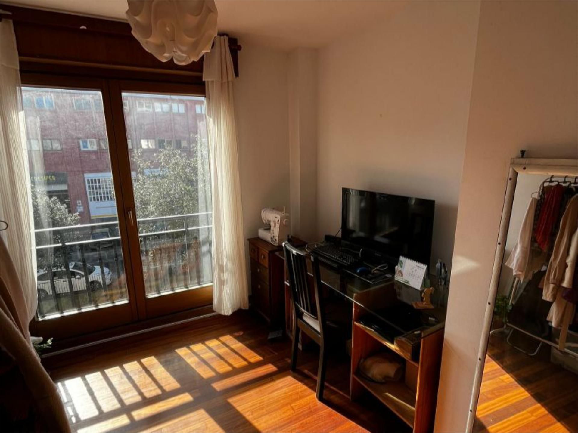 Piso en  Calle Albericia 48 - Foto 12