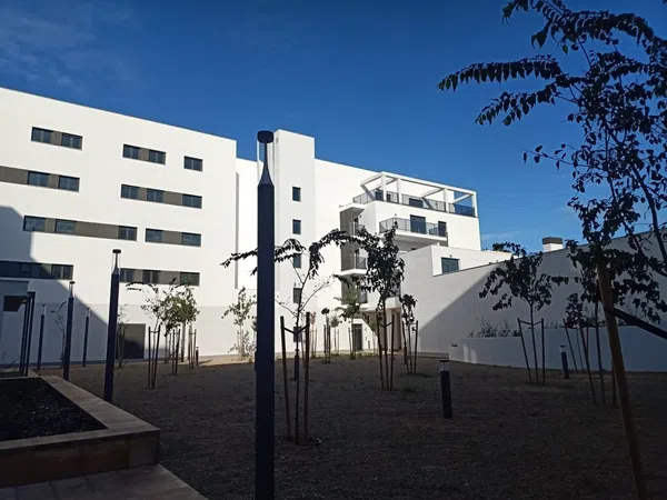 Piso en Isabel de Villena, 1 - Foto 2