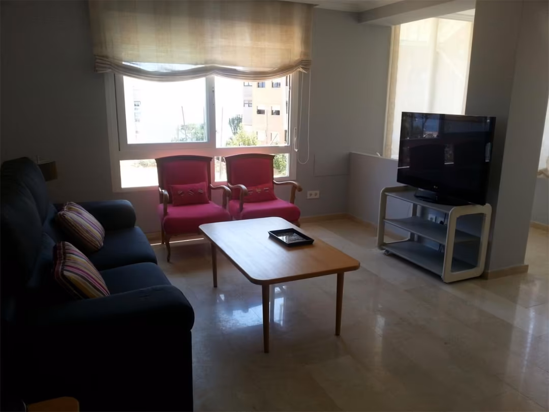 Piso en  Avinguda del País Valencià 36 - Foto 5