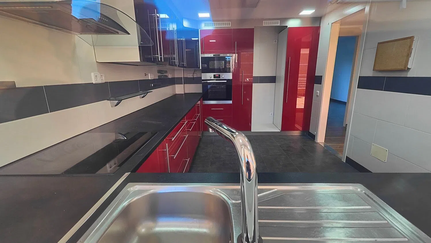 Chalet adosado en avenida de Francisco Guerrero, 4 - Foto 3