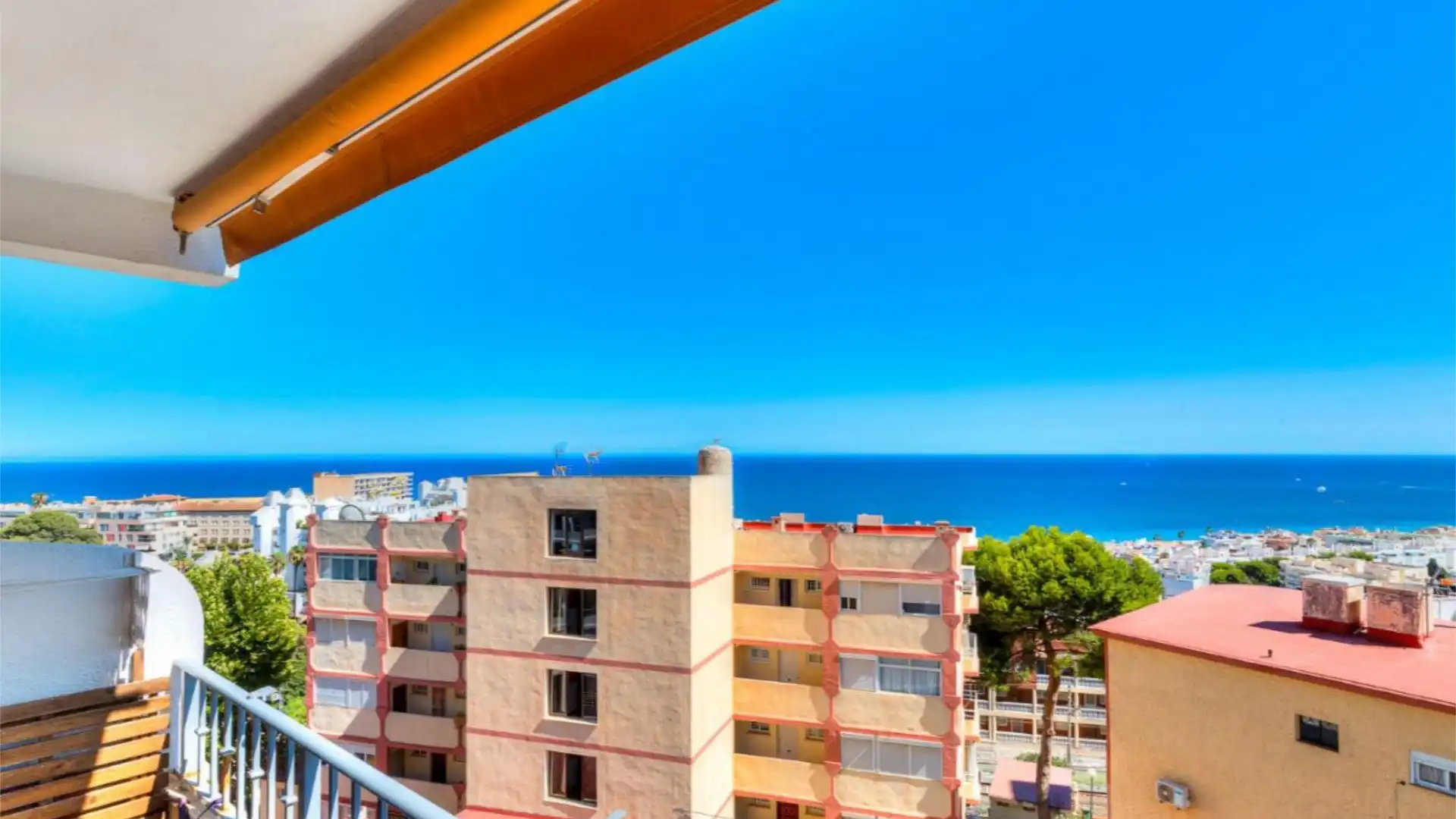 Piso en  Calle Roquedal 1 - Foto 1