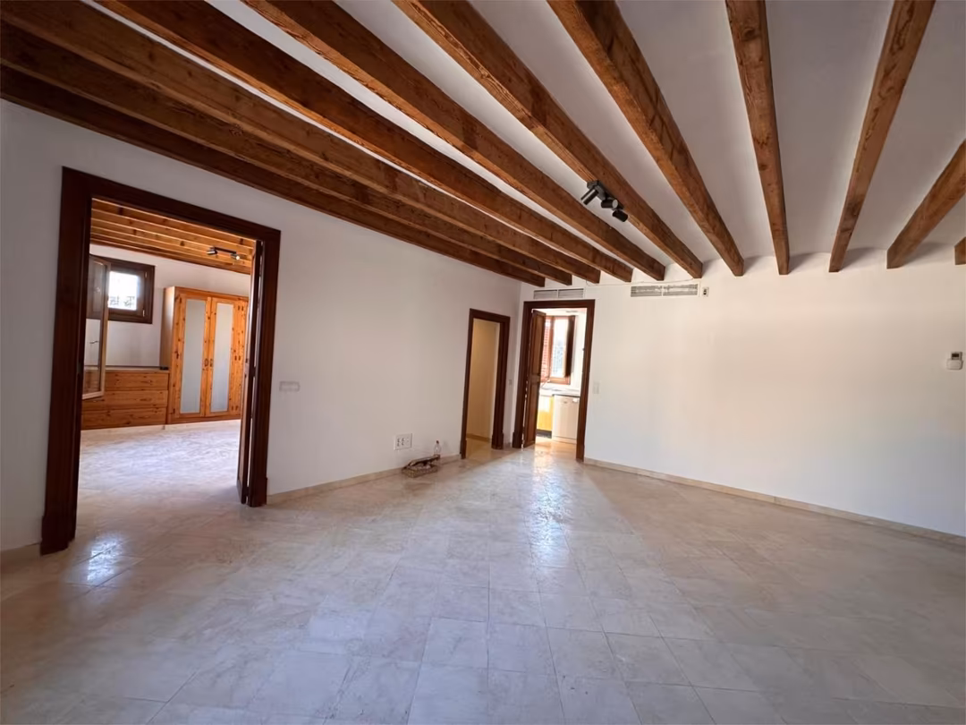 Piso en  Carrer de Sant Feliu 17 - Foto 4