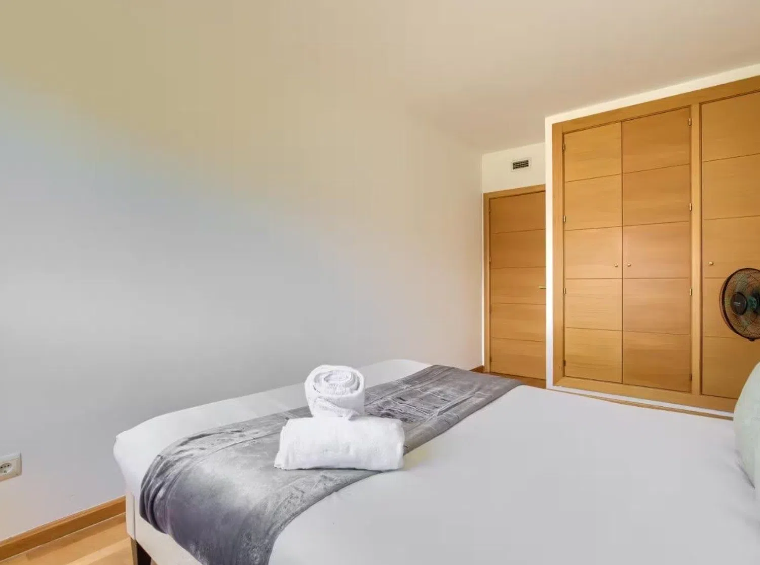 Piso en avenida Rosa Regás, 9 - Foto 11