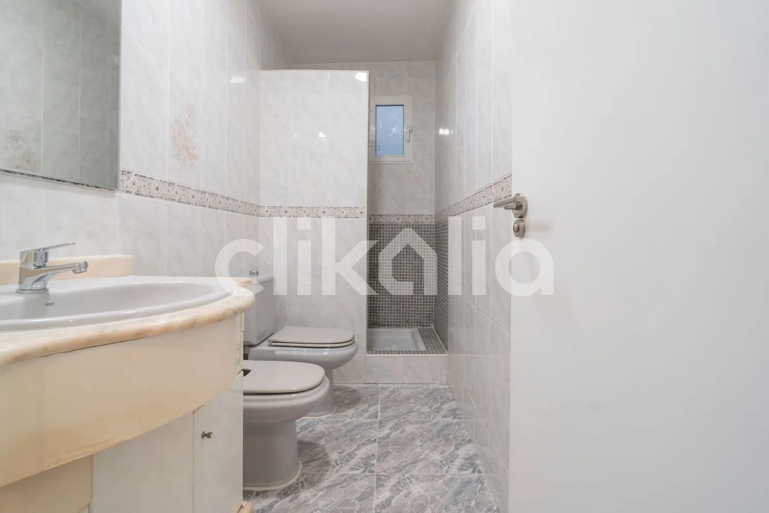 Piso en calle de Planas - Foto 17