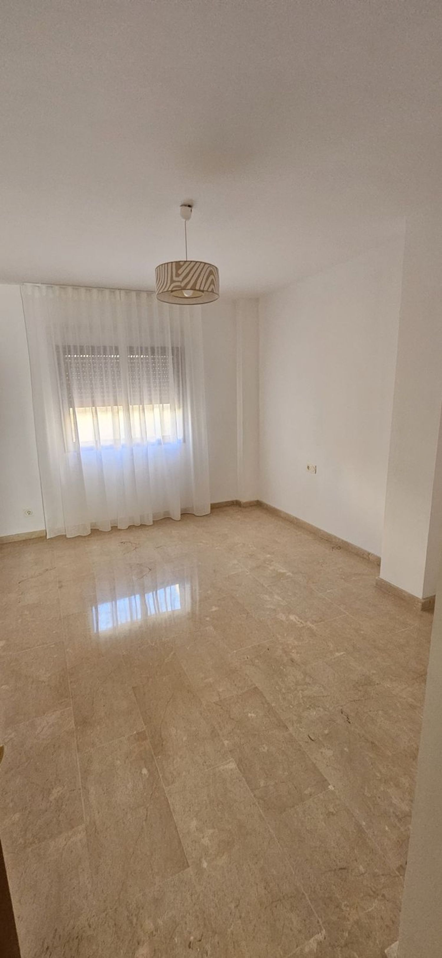 Piso en Avenida de Juan Pablo II, 19 - Foto 8