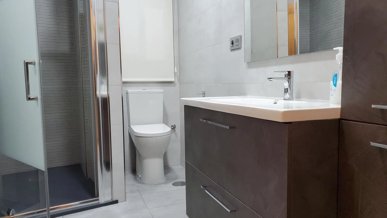 Piso en avenida Reyes Católicos, 68 - Foto 1