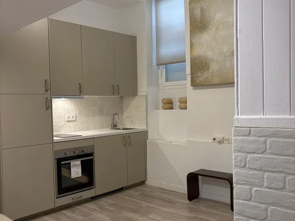 Piso en calle de Ponce de León, 9