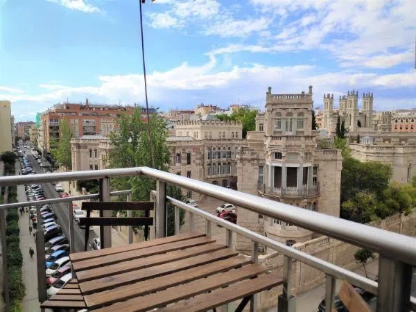 Piso en calle de Maudes, 26