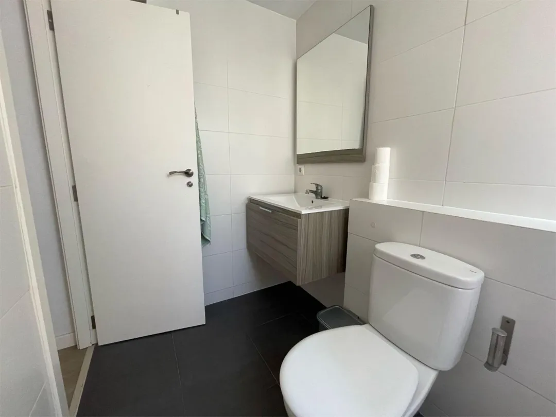 Piso en  Carrer dels Germans Villalonga 21 - Foto 6