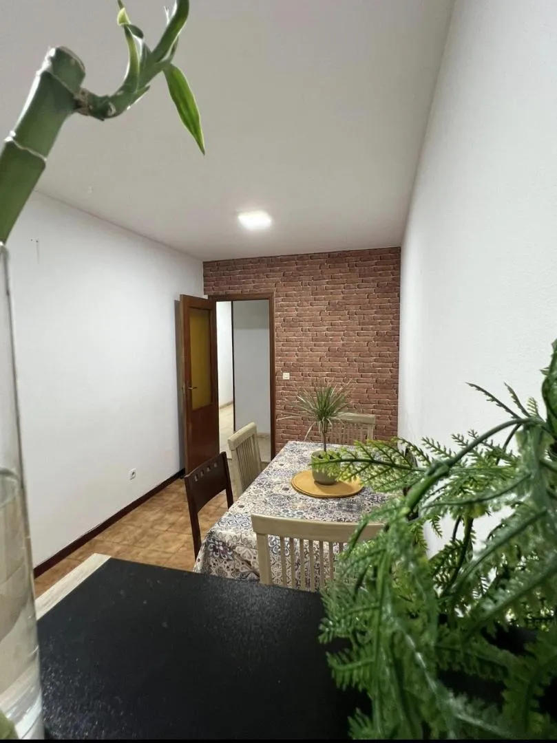 Piso en  Avenida Rosalía de Castro 32 - Foto 4