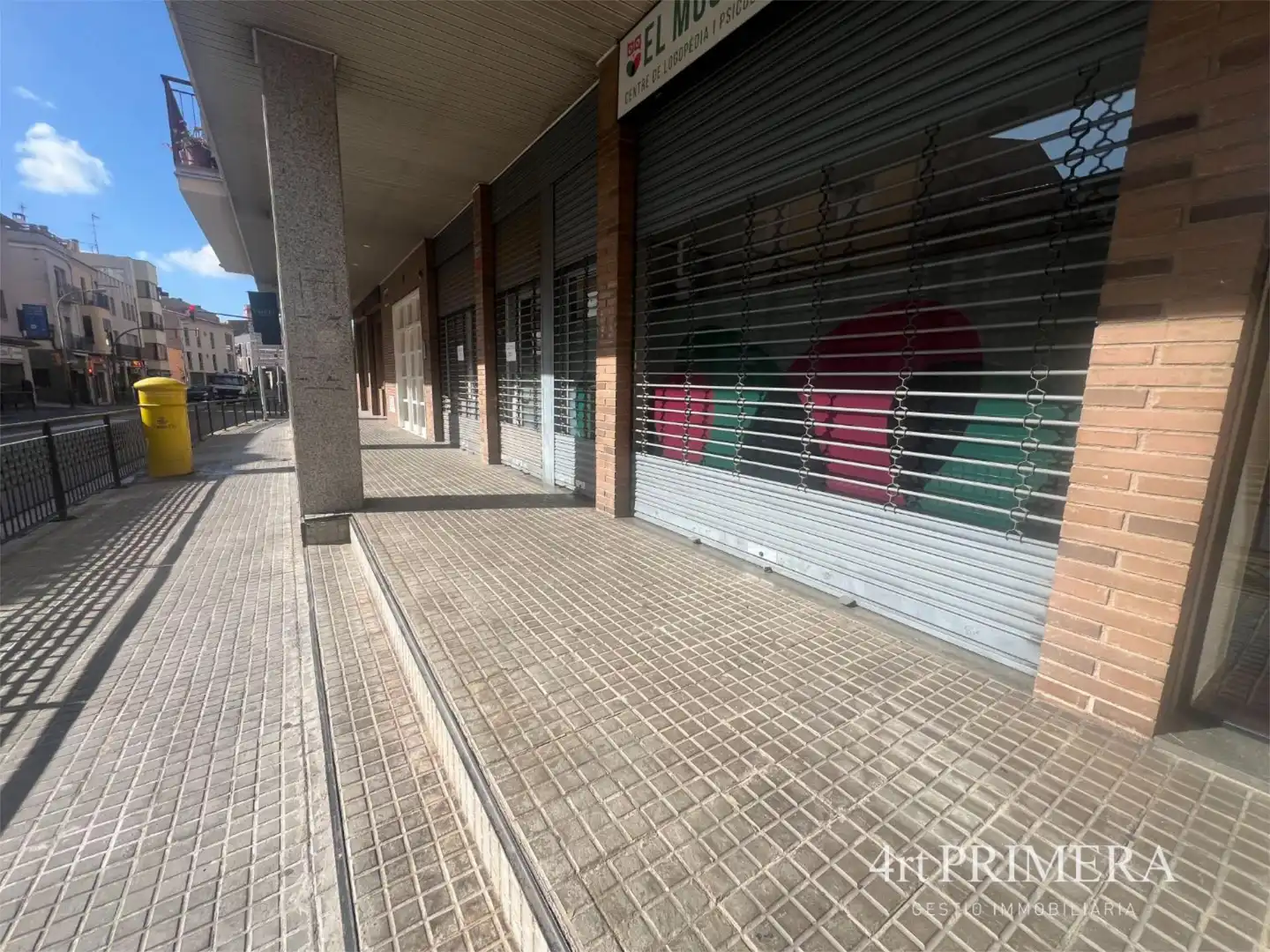 Local comercial en  N-152z 83 - Foto 2