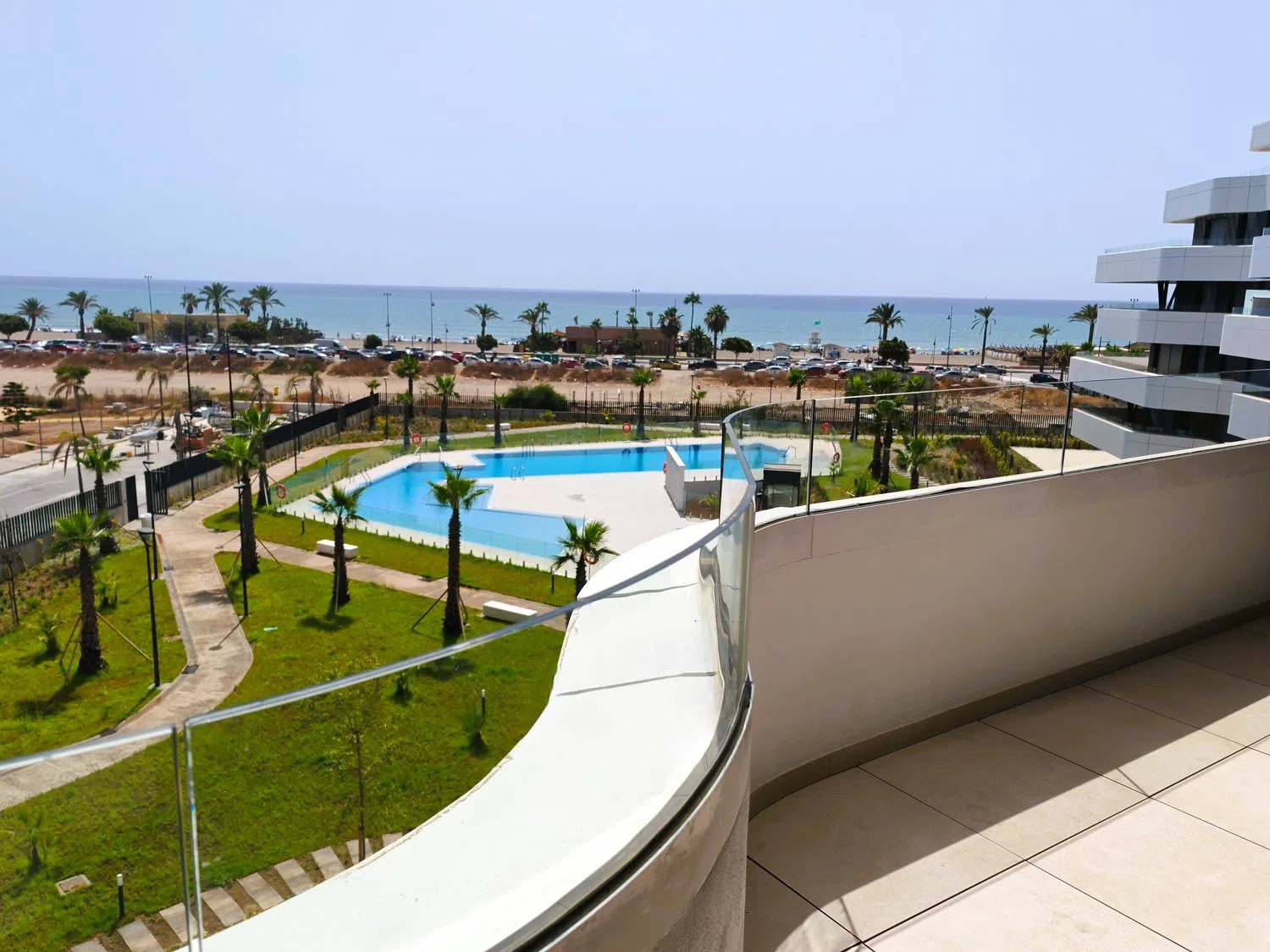 Piso en avenida Mar de Alborán, 4 - Foto 4